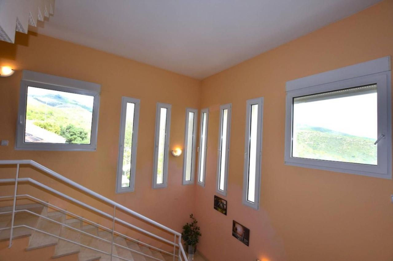 Вилла Torreta Of Gormaig, House With Swimming Pool Экстерьер фото