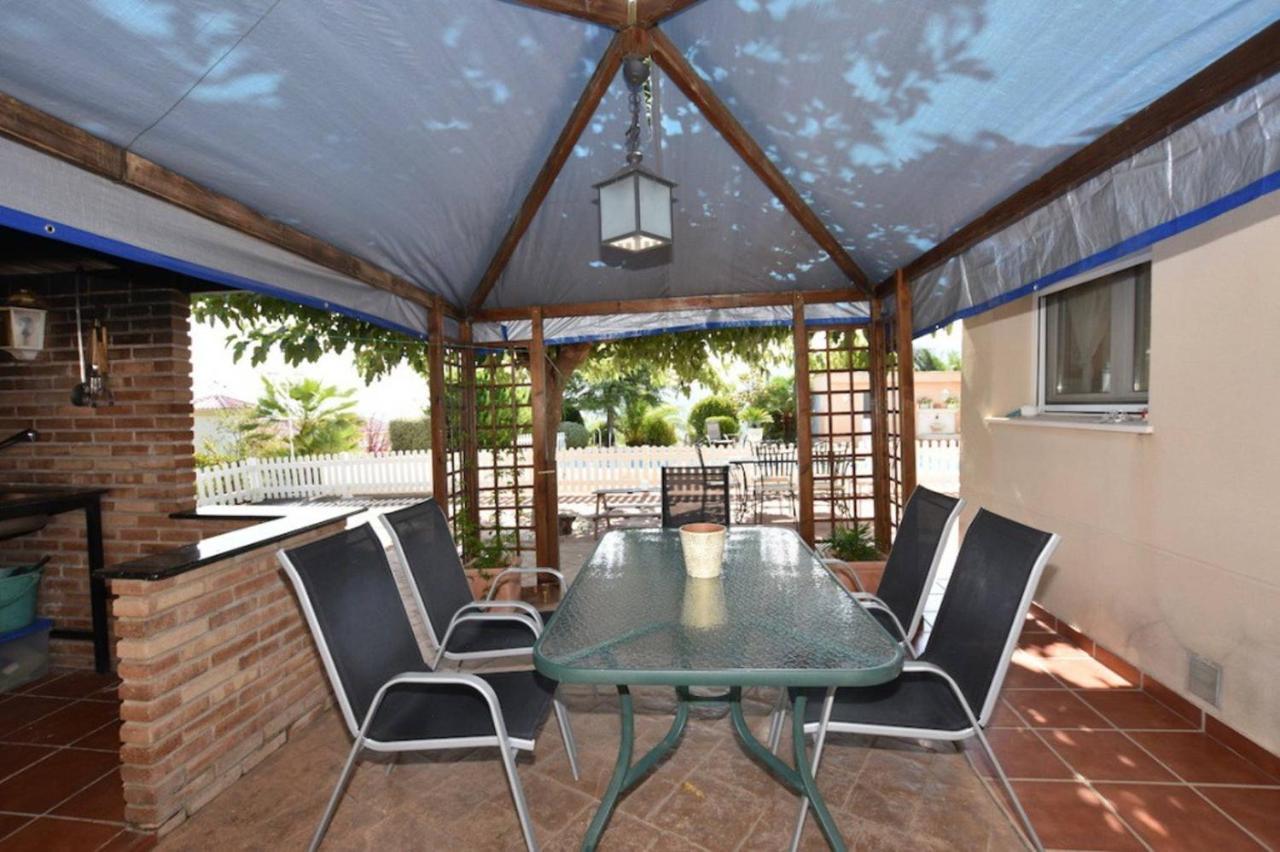 Вилла Torreta Of Gormaig, House With Swimming Pool Экстерьер фото