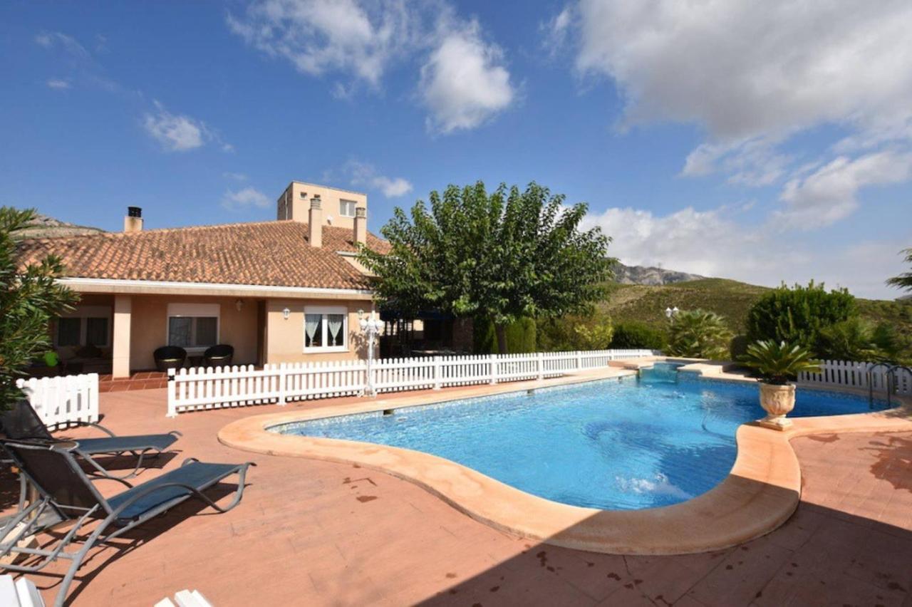 Вилла Torreta Of Gormaig, House With Swimming Pool Экстерьер фото